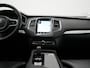 Volvo XC90 T8 Recharge AWD Inscription 7 Persoons PHEV 394pk | Panodak | Adaptive Cruise | Camera | Lederen Sportstoelen Memory & Verwarmd | Stuur Verwarmd | Keyless | Blis | Apple Carplay | Navigatie | DAB | Plug In Hybrid |