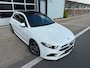 Mercedes-Benz A-klasse 200 AMG PDC+CAM/LEER/NAVI/AMG18/PANO