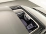 Volkswagen Golf 1.5 eHybrid Life Edition 204 pk Automaat (DSG) | Verlengde garantie | Navigatie via App | Panoramadak | Parkeersensoren (Park assist) | Achteruitrijcamera |