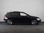 Volkswagen Golf 1.5 eHybrid Life Edition 204 pk Automaat (DSG) | Verlengde garantie | Navigatie via App | Panoramadak | Parkeersensoren (Park assist) | Achteruitrijcamera |