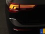 Volkswagen Golf 1.5 eHybrid Life Edition 204 pk Automaat (DSG) | Verlengde garantie | Navigatie via App | Panoramadak | Parkeersensoren (Park assist) | Achteruitrijcamera |