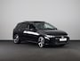 Volkswagen Golf 1.5 eHybrid Life Edition 204 pk Automaat (DSG) | Verlengde garantie | Navigatie via App | Panoramadak | Parkeersensoren (Park assist) | Achteruitrijcamera |