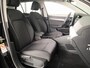 Volkswagen Golf 1.5 eHybrid Life Edition 204 pk Automaat (DSG) | Verlengde garantie | Navigatie via App | Panoramadak | Parkeersensoren (Park assist) | Achteruitrijcamera |