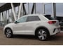 Volkswagen T-Roc 1.5TSI 150PK AUTOMAAT R-LINE Navi Carplay | Adapt.Cruise | Electr.Klep | Camera | Keyless | Stoel/stuurverw. | IQ Light |