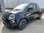 Fiat 500e 3+1 La Prima 42 kWh | Leder/Navi/Camera/Adapt.Cruise/Clima/Stoelverwarming/17" All Season banden