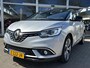 Renault Scenic 1.2 TCe Intens Keurige Auto, Navigatie, Massage best. stoel, Stoelverwarming, Licht metaal 18' / All Seasons banden, Trekhaak, zonneschermen achterin, Ideale vakantie Auto!!