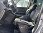 Renault Scenic 1.2 TCe Intens Keurige Auto, Navigatie, Massage best. stoel, Stoelverwarming, Licht metaal 18' / All Seasons banden, Trekhaak, zonneschermen achterin, Ideale vakantie Auto!!
