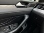Volkswagen Passat Variant 1.4 TSI PHEV 218PK GTE Business / Digitale Cockpit / Trekhaak / Stuur + Stoelverwarming + Massagestoel / Achteruitrijcamera / LED **