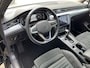 Volkswagen Passat Variant 1.4 TSI PHEV 218PK GTE Business / Digitale Cockpit / Trekhaak / Stuur + Stoelverwarming + Massagestoel / Achteruitrijcamera / LED **