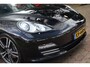 Porsche Panamera 3.6 4 PDK. | Sportuitlaat Pakket | Lederen Dash. | Schuif-kanteldak | Youngtimer | 125DKM | Turbo-Wielen | NAP |