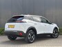 Peugeot 2008 1.2 100pk Allure | Climate control | Parkeersensoren | AppleCarPlay/Android | 17'' LM velgen