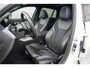 BMW 3-Serie Touring 330e 293 pk High Executive M-Sportpakket / Pano-Dak/ Laser/ Adap.Cruise/ Keyless/ Camera/ Sport-Stoelen/ Stoel.Verw/ Stuur-Verw/ 19'' LMV