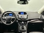 Ford Kuga 1.6 Titanium 4WD | Keyless | Panoramadak | Trekhaak | Camera | Navigatie | Stoelverwarming |