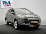 Ford Kuga 1.6 Titanium 4WD | Keyless | Panoramadak | Trekhaak | Camera | Navigatie | Stoelverwarming |