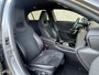 Mercedes-Benz A-klasse A 200 Business Solution AMG Automaat | Smartphone integratie | Achteruitrijcamera | Spoorassistent | Stoelverwarming | Spiegelpakket