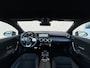 Mercedes-Benz A-klasse A 200 Business Solution AMG Automaat | Smartphone integratie | Achteruitrijcamera | Spoorassistent | Stoelverwarming | Spiegelpakket