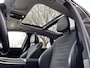 Mercedes-Benz GLC 400e 4Matic AMG 381pk // Panorama dak // Trekhaak // Rijassistentiepakket // Distronic // 360 Camera // 20" AMG // Carplay