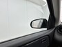 Mercedes-Benz B-klasse 180 Business Solution Trekhaak | Ledkoplampen | Stoelverwarming | Licht- en zicht pakket | Parkeerpakket met achteruitrijcamera. Inclusief 24 maanden Mercedes-Benz Certified garantie voor Europa.