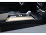 Volvo XC60 T6 350PK AWD Ultra Dark | Executive | Luchtvering | B&W | 21" | Massage | HUD