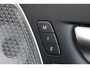 Volvo XC60 T6 350PK AWD Ultra Dark | Executive | Luchtvering | B&W | 21" | Massage | HUD