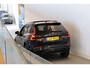 Volvo XC60 T6 350PK AWD Ultra Dark | Executive | Luchtvering | B&W | 21" | Massage | HUD