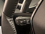 Peugeot 208 1.2 Hybrid 110 e-DCS6 Allure Camera | Navigatie | Carplay | Leder/Stof | Digitaal Dashboard | 16" Lichtmetaal | Climate | Cruise| Apple Carplay/Android Auto|telefoonintegratie premium | Camera | Cruise control