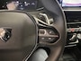Peugeot 208 1.2 Hybrid 110 e-DCS6 Allure Camera | Navigatie | Carplay | Leder/Stof | Digitaal Dashboard | 16" Lichtmetaal | Climate | Cruise| Apple Carplay/Android Auto|telefoonintegratie premium | Camera | Cruise control