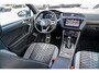 Volkswagen Tiguan 1.5 TSI R-line | FACELIFT Model 2021 | IQ Light | Stuurwielverwarming | 360 Camera| Achterbankverwarming |