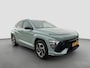Hyundai Kona 1.6 GDI 141pk HEV N-Line | Premium audio | 360 camera | Bestuurdersstoel met geheugen | Adaptive cruise control | Dodehoek detectie | Full LED koplampen | Stoelverwarming | Stoelventilatie | Stuurverwarming