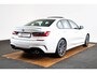 BMW 3-Serie 330e M Sport - schuif/kanteldak - Head up - Elektrisch verwarmde/verstelbare stoelen - Hifi - Comfort Access - Cruise control - Active Guard Plus - Driving Assistant - Sportstoelen -
