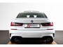 BMW 3-Serie 330e M Sport - schuif/kanteldak - Head up - Elektrisch verwarmde/verstelbare stoelen - Hifi - Comfort Access - Cruise control - Active Guard Plus - Driving Assistant - Sportstoelen -