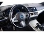 BMW 3-Serie 330e M Sport - schuif/kanteldak - Head up - Elektrisch verwarmde/verstelbare stoelen - Hifi - Comfort Access - Cruise control - Active Guard Plus - Driving Assistant - Sportstoelen -