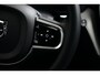 Volvo XC60 2.0 T6 Plug-in hybrid AWD Ultimate Bright | Luchtvering | Panoramadak | Harman/Kardon | 360 Camera | Pilot Assist