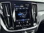 Volvo V60 T6 Plug-in hybrid Plus Dark Long Range | Intellisafe Surround& Assist | Lederen bekleding | Memory | PDC + Camera | Extra getint glas achter |