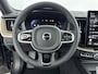 Volvo XC60 NEW MODEL 2.0 T6 Plug-in hybrid AWD Plus Dark | Panoramadak | PDC V+A en 360 Camera | Stoel+stuurverwarming | Head Up Display | Keyless |