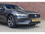 Volvo V60 B3 177PK Essential Edition | Leder | Getint Glas | 18'' | Climate | Black Pack |