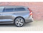 Volvo V60 B3 177PK Essential Edition | Leder | Getint Glas | 18'' | Climate | Black Pack |