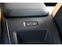 Volvo V60 B3 177PK Essential Black Edition | Leder | Getint Glas | 18'' | Climate |