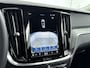 Volvo V60 T6 Plug-in hybrid Plus Dark Long Range | Leder | Keyless Entry | 19'' | Memory| Intellisafe Surround & Assist |  Getint Glas |