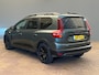 Dacia Jogger 1.6 Hybrid 140 Extreme 5p. Navigatie | Carplay | Climate Control | 16" Lichtmetaal | Digitaal Dashboard | Camera | Keyless | Achteruitrijcamera | Airco (automatisch) | Apple Carplay/Android Auto|telefoonintegratie premium