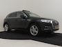 Audi Q5 50 TFSI e quattro S edition 300pk | Lederen bekleding | B&O audio | 360 camera | Panorama dak | Park assist | Electrische stoelen | Adaptief  Cruise control | Dodehoekdetectie | 19"LMV