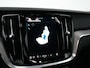Volvo V60 2.0 T6 Plug-in hybrid AWD Plus Dark | 360° Camera | Harman Kardon | Nappa Sportstoelen | Adaptive Cruise | BLIS | Trekhaak
