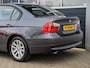 BMW 3-Serie 320i Executive | Climate control | Cruise control | PDC | Lichtmetalen velgen