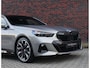 BMW 5-Serie Touring 550e xDrive | Oxid Grey - M Sport Pro