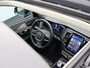 Volvo XC90 2.0 T8 Recharge AWD Ultimate Bright / Head-Up display / Pano. dak / Stoelventilatie / Stoel massage / Stuurwiel-, stoel- & achterbankverwarming / Elektr. stoelverstelling / Harman Kardon Audio / BLIS