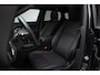 Land Rover Range Rover Evoque 1.5 P270e PHEV AWD Dynamic SE | NP € 82.705,- | Black Pack| 20''  | Trekhaak | Schuifkanteldak | Cold Clima Pack