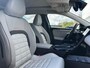 Citroën C5 Aircross Hybrid 145 pk Automaat Max | 360° Camera | Stoelverwarming Voor & Achter | Apple Carplay / Android Auto | Schuif-/Kantel dak