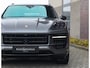 Porsche Cayenne 3.0 E-Hybrid | Pano - Trekhaak - Pas. Display