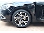 Renault Grand Scenic 1.2 TCe Bose 7p. O.a: Haak, PDC, Camera, Pano, Clima, Cruise, leder, Etc. All-in prijs!