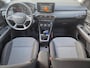 Dacia Sandero Stepway 1.0 TCe 100 ECO-G Extreme / Dodehoekdetectie / Sensoren Voor & Achter / Achteruitrijcamera / Apple Carplay / Android Auto / Navigatie /